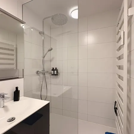 Am Chiemsee Mit Traumhaftem Seeblick, Balkon Und Garage * Gstadt am Chiemsee
